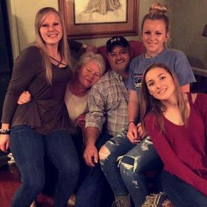 Meet your Posher, Kellie