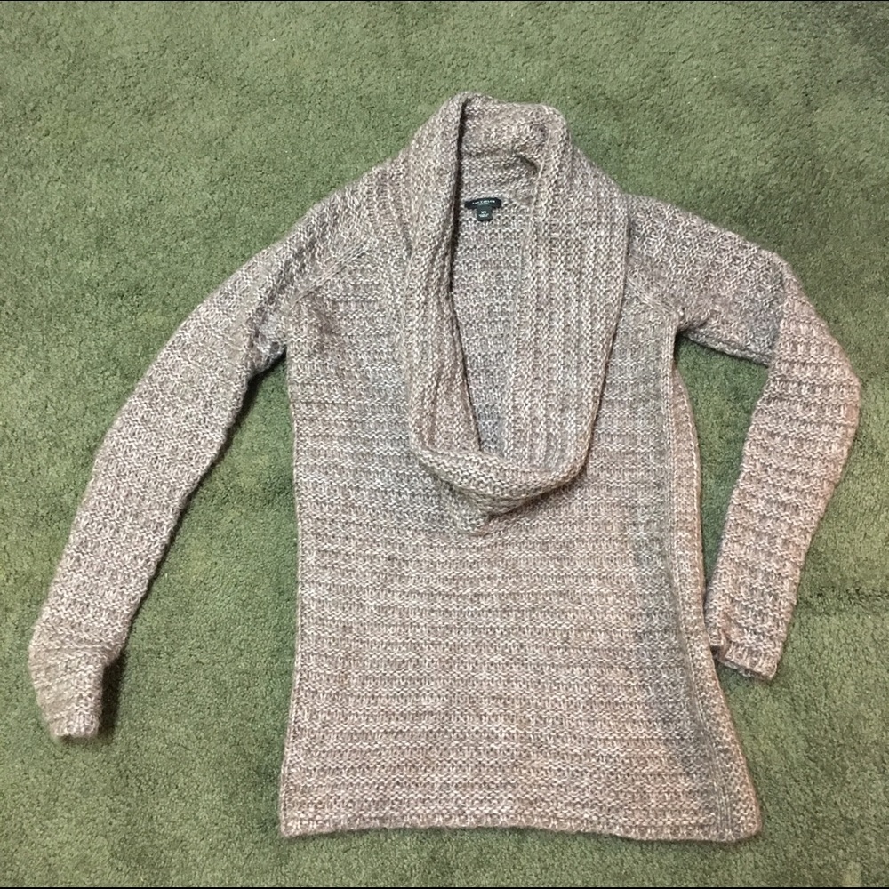 Ann Taylor brown sweater