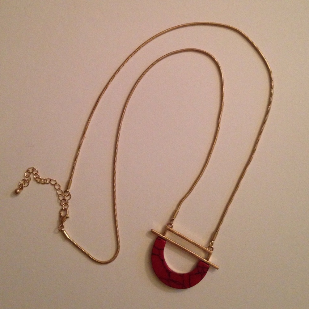 Red long pendant necklace