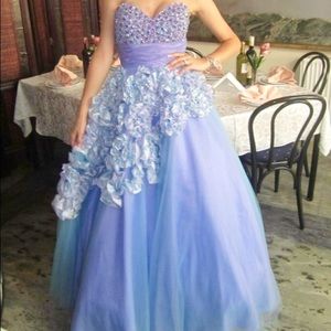 Prom dress