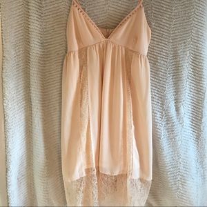 🛍SALE🛍 V-Neck Lace Dress