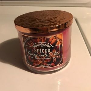 Bath and body 3 wick candle
