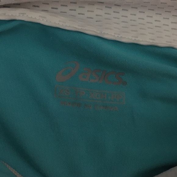 Asics running quarter zip - Picture 3 of 4