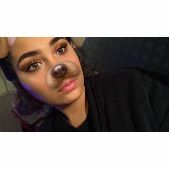 Meet your Posher, Jade - Picture 1 of 1