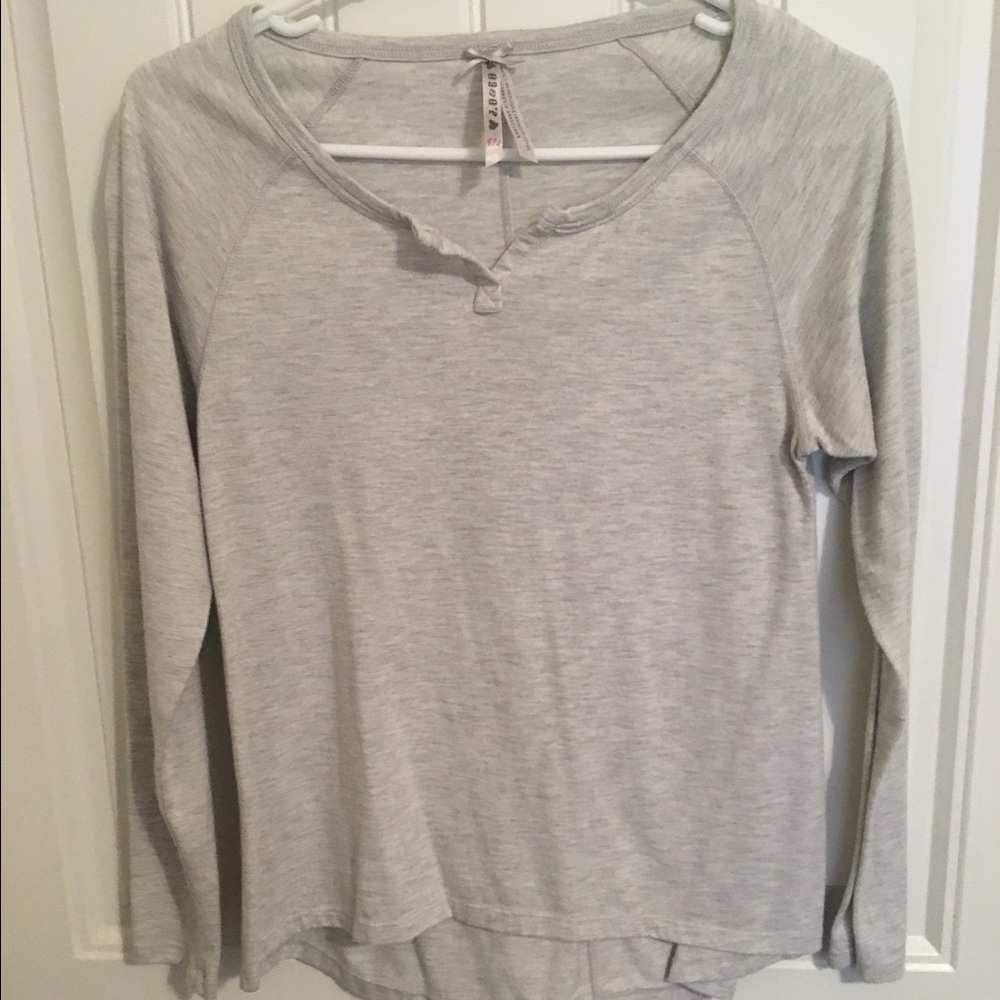 Grey long sleeve