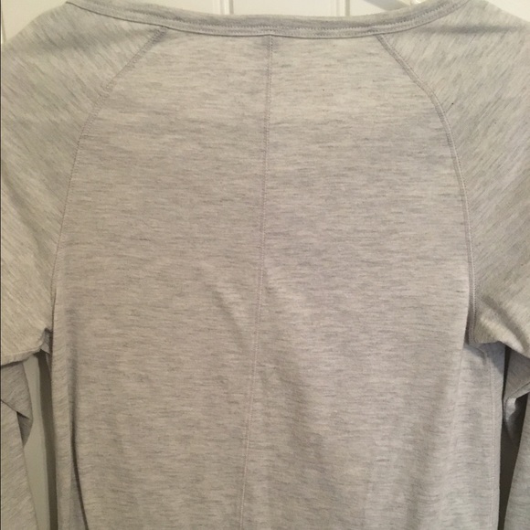 Grey long sleeve - Picture 2 of 3