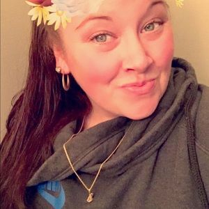 Meet your Posher, Stacy