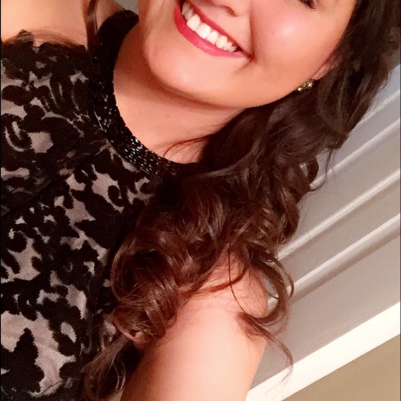 PROM DRESS!! - Picture 3 of 4