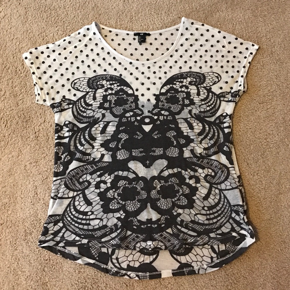 Cute H&M blouse!