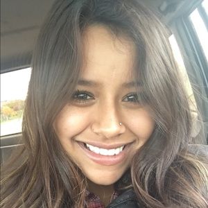 Meet your Posher, Jasmine