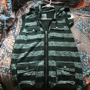 Volcom vest