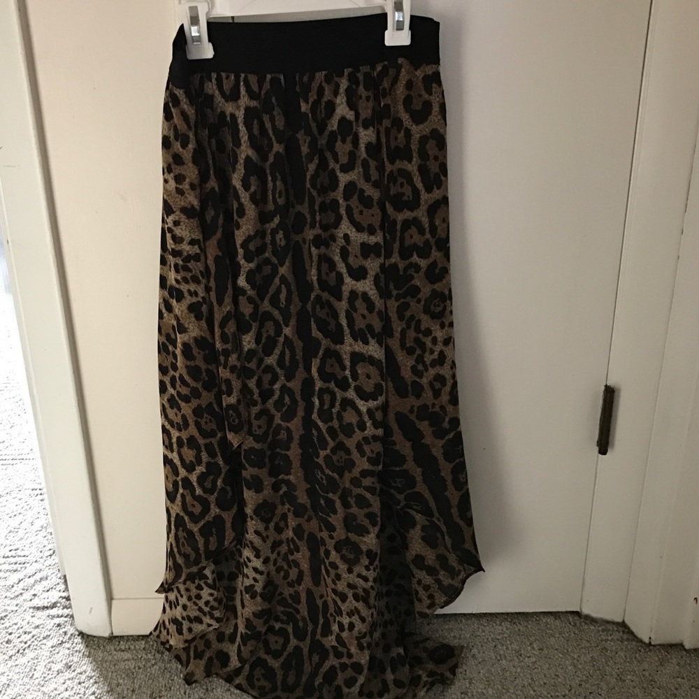 Leopard print maxi skirt