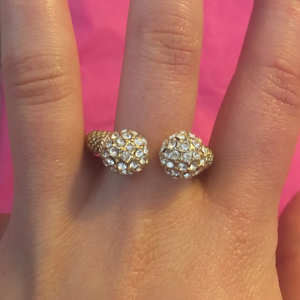 Fun ring! - Picture 1 of 2