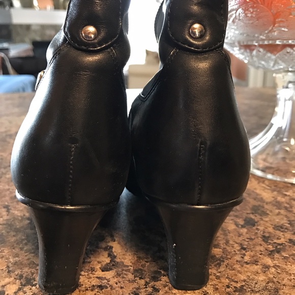 Coldwater Creek Leather Boots - Picture 4 of 4