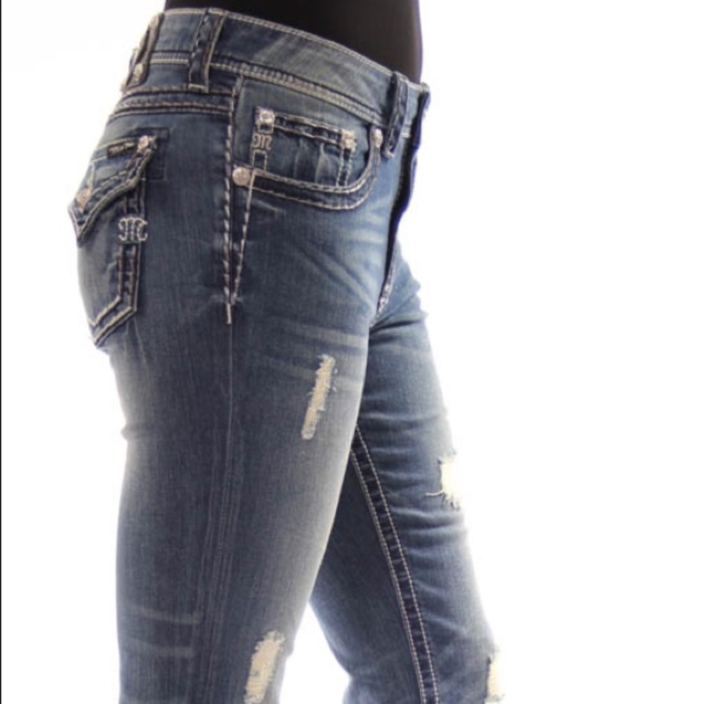 Miss Me boyfriend Capri jeans