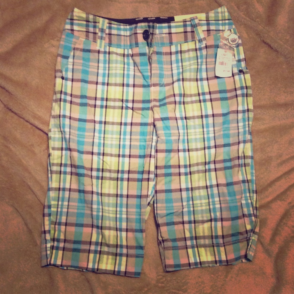 Women's Bermuda shorts