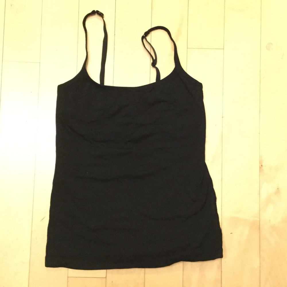 Uniqlo Black Adjustable Strap Camisole