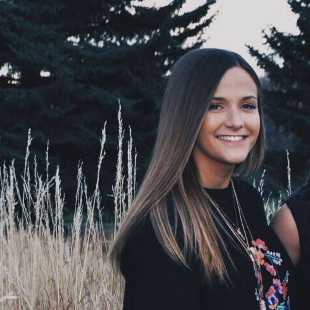 Meet your Posher, Karly