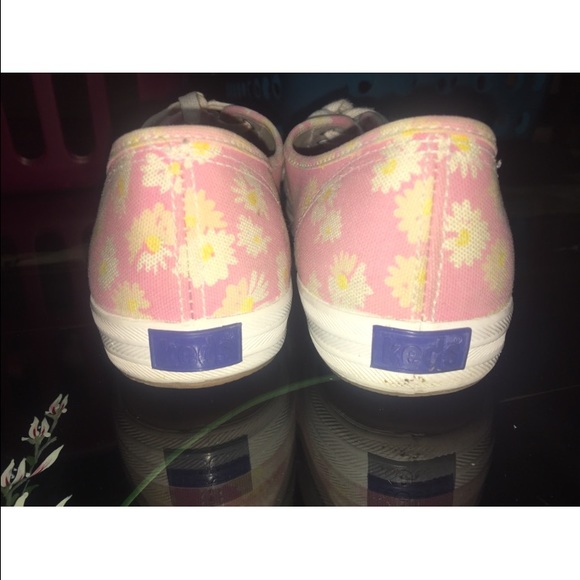 Keds pink flower sneakers - Picture 3 of 3