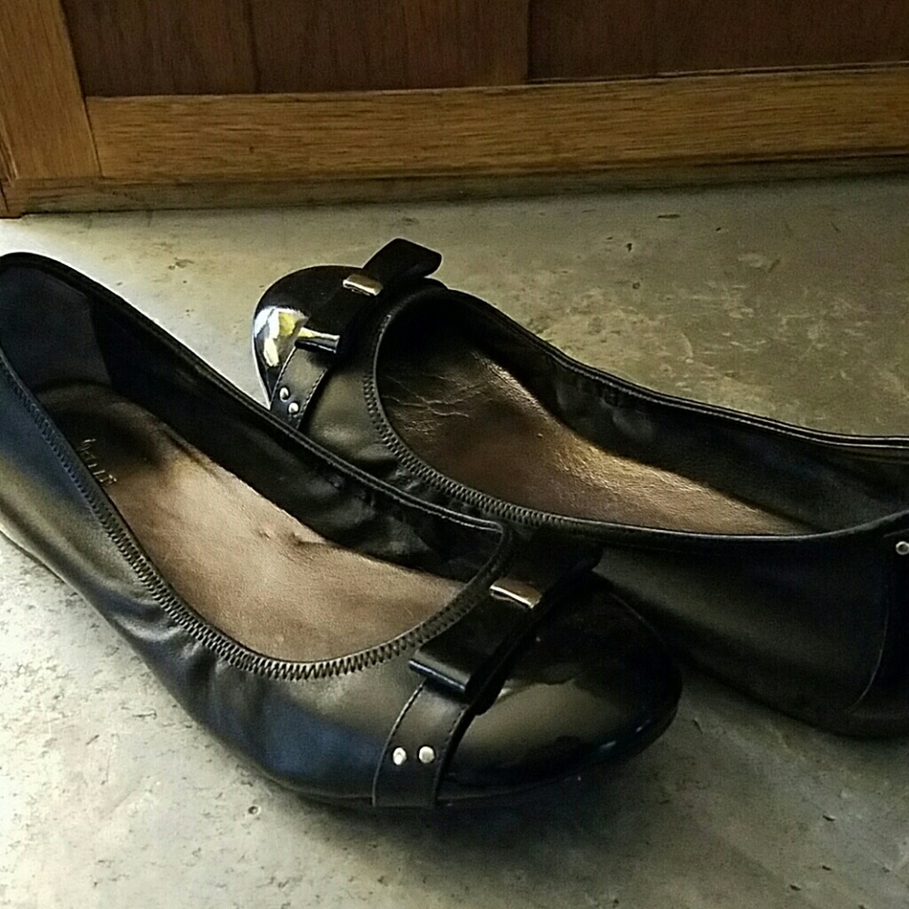 Cole Haan flats