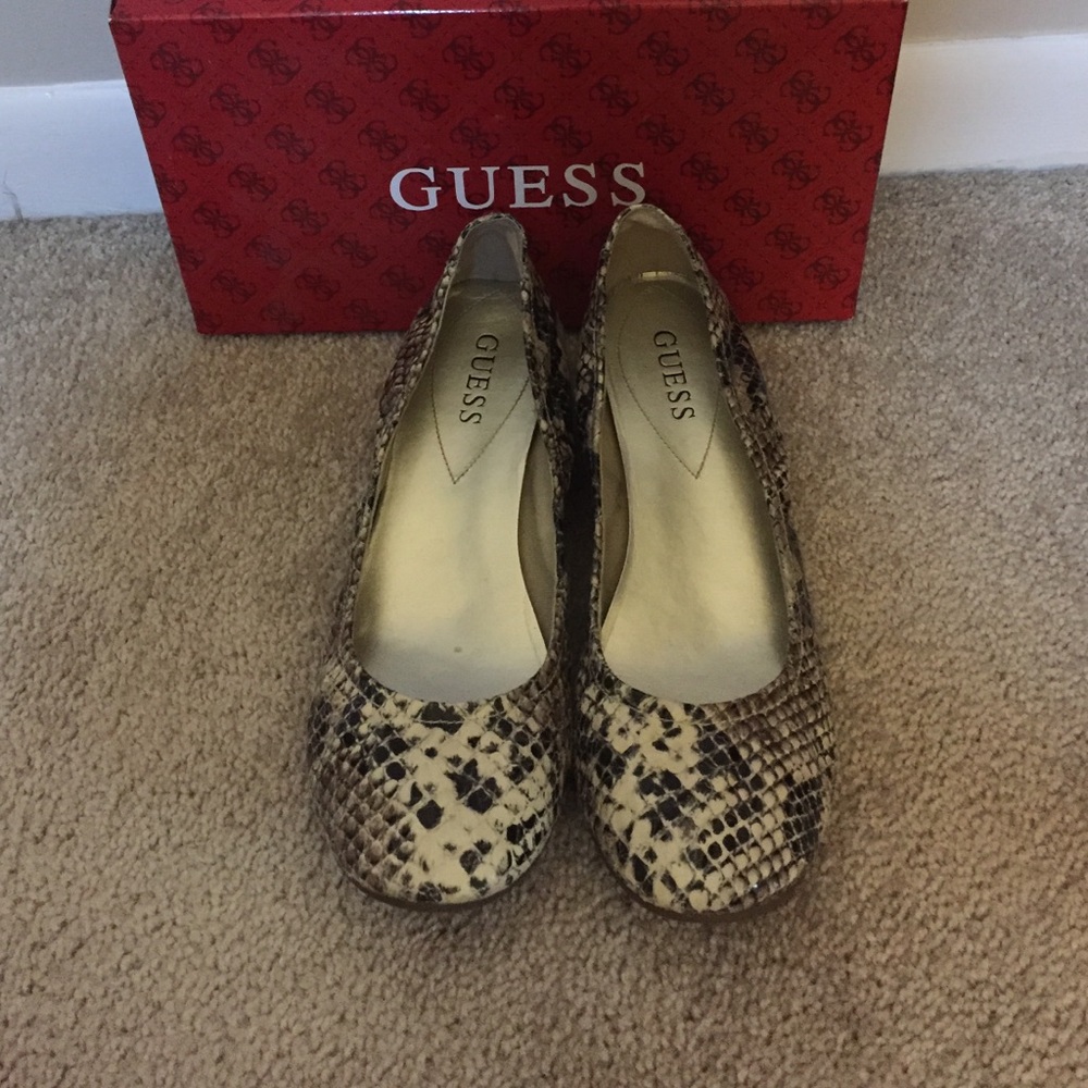 Guess, snakeskin slides with slight heel!