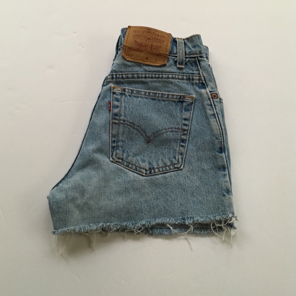 Vintage Levi Strauss denim shorts size 4