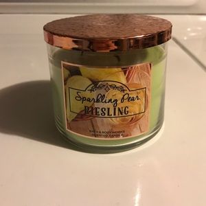 Bath and body works 3 wick candle