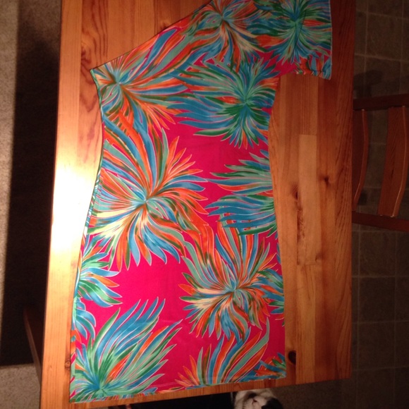 Dresses & Skirts - NEW! 🌴 SEXY TROPICAL SHOULDER DRESS Size L/XL