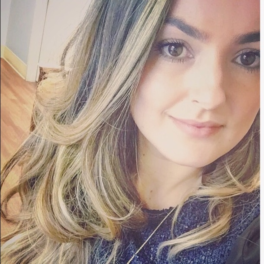 Meet your Posher, Erisa