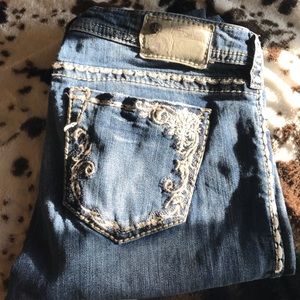 💕 Silver Jeans 27x32 Super Cute Embroidered!! 💕
