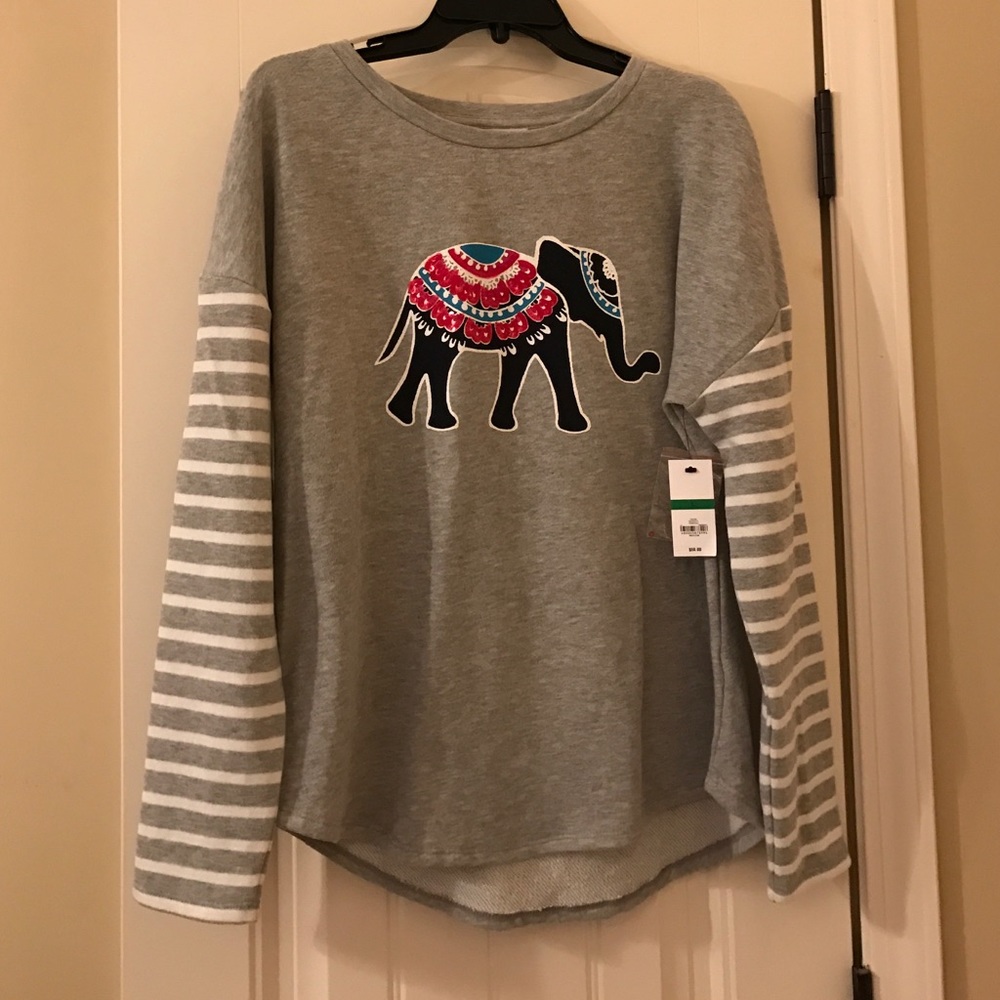 Crown & Ivy sweater