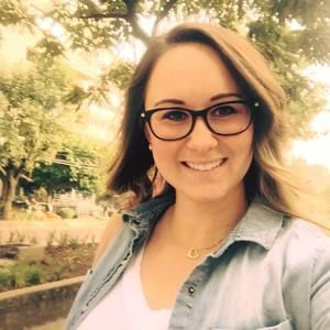 Meet your Posher, Andrea