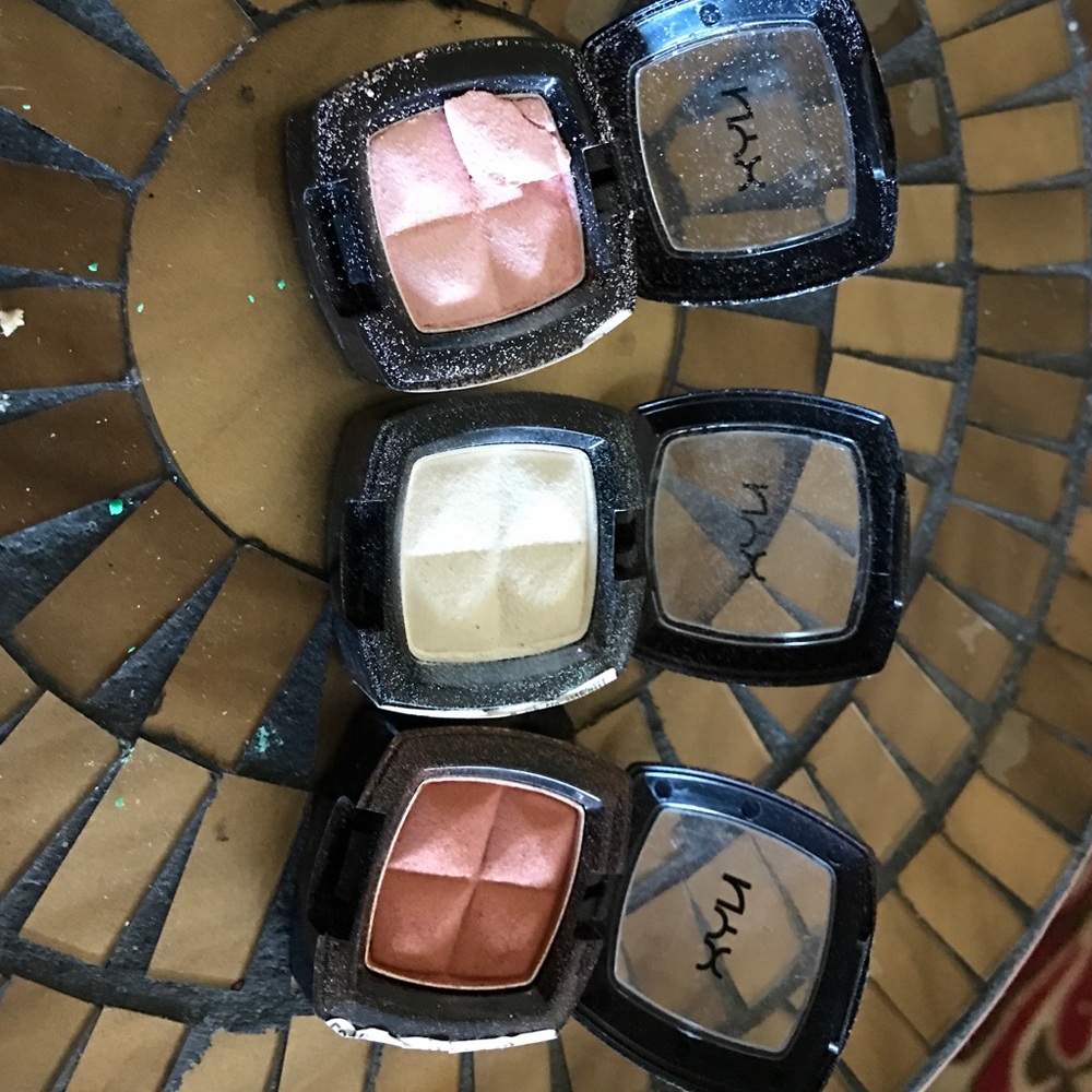 3 for $12 NYX Shadow