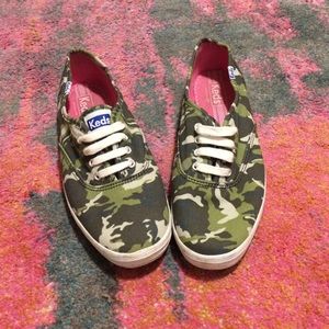Camo green Keds tennis shoes.