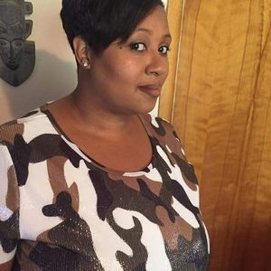 Meet your Posher, Racquel