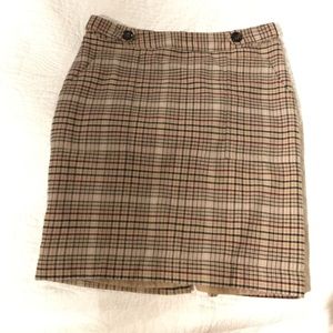 Merona plaid skirt with pockets