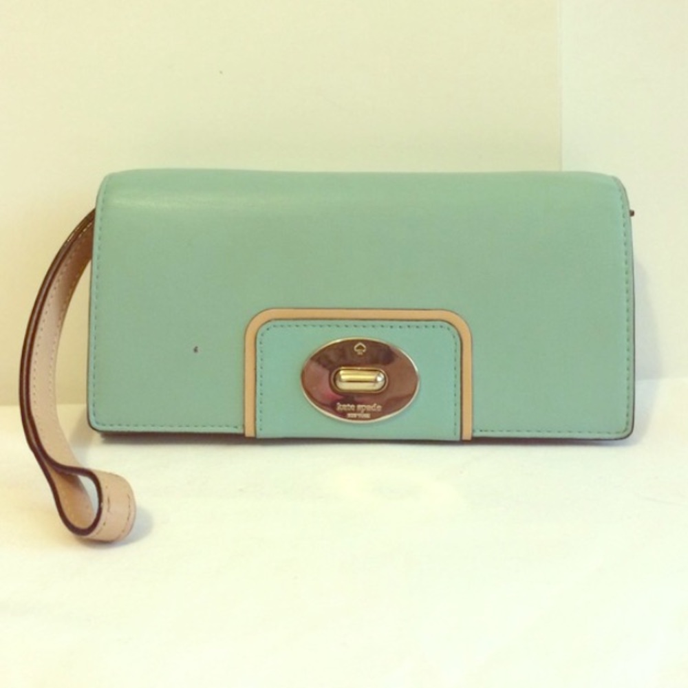 Kate Spade wallet/clutch - Picture 1 of 4