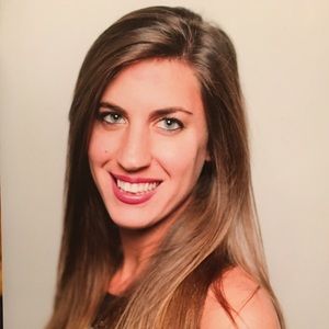 Meet your Posher, Lauren