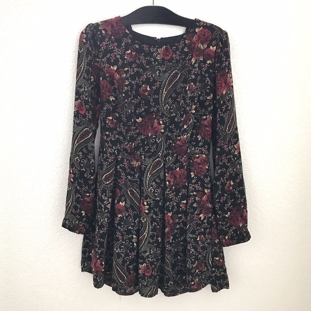 💐Floral long sleeve dress 💐