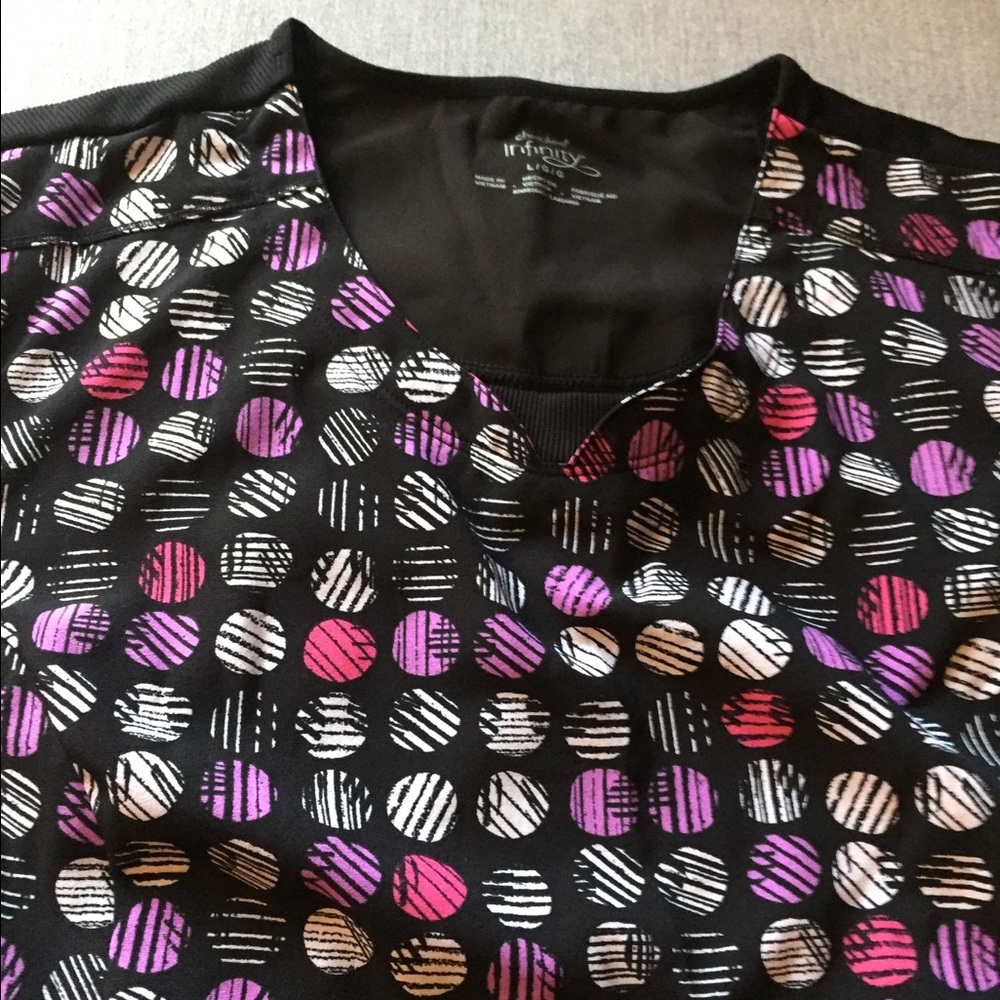 Cherokee Infinity Scrub Top