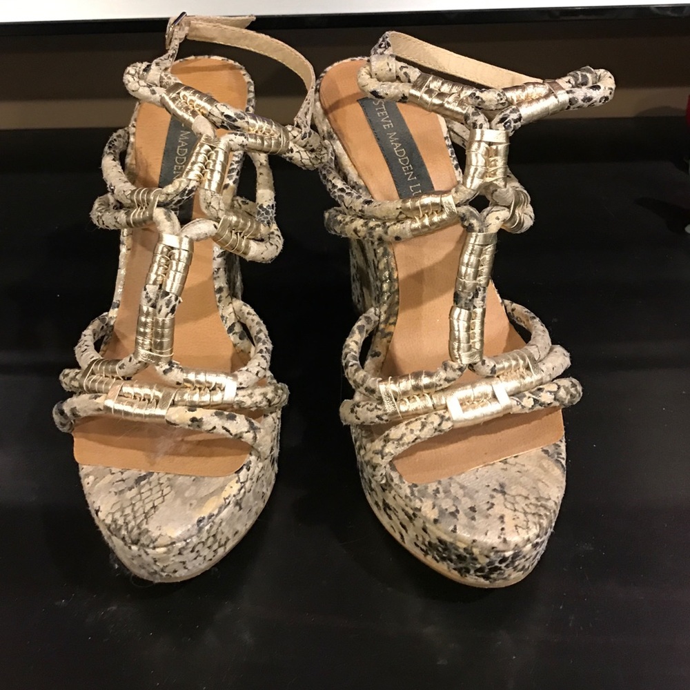 Steve Madden Luxe wedge heels