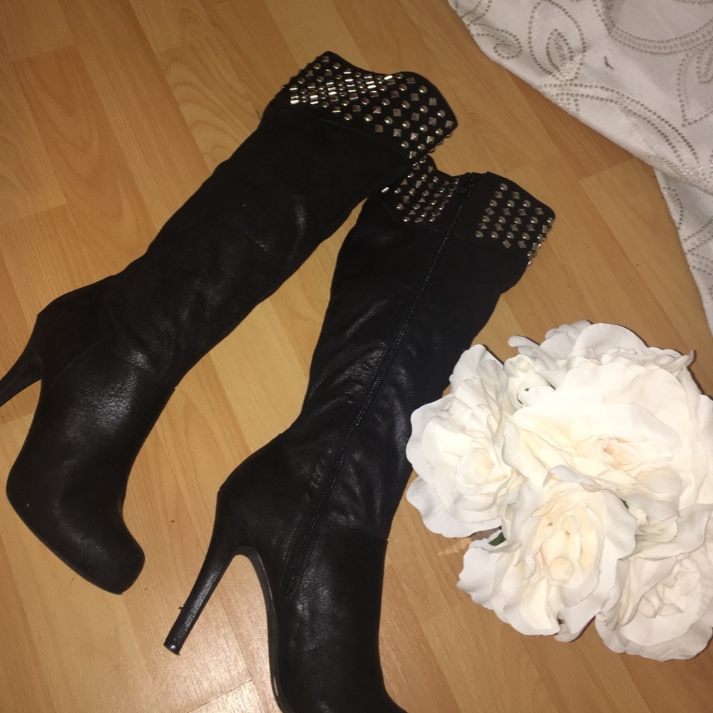 BCBGeneration studded boots