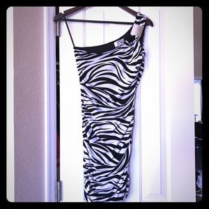 Sexy Black and White Off Shoulder ***RESERVED***