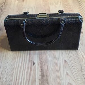 1970s Vintage snakeskin handbag