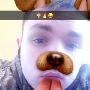 Meet your Posher, Dominique