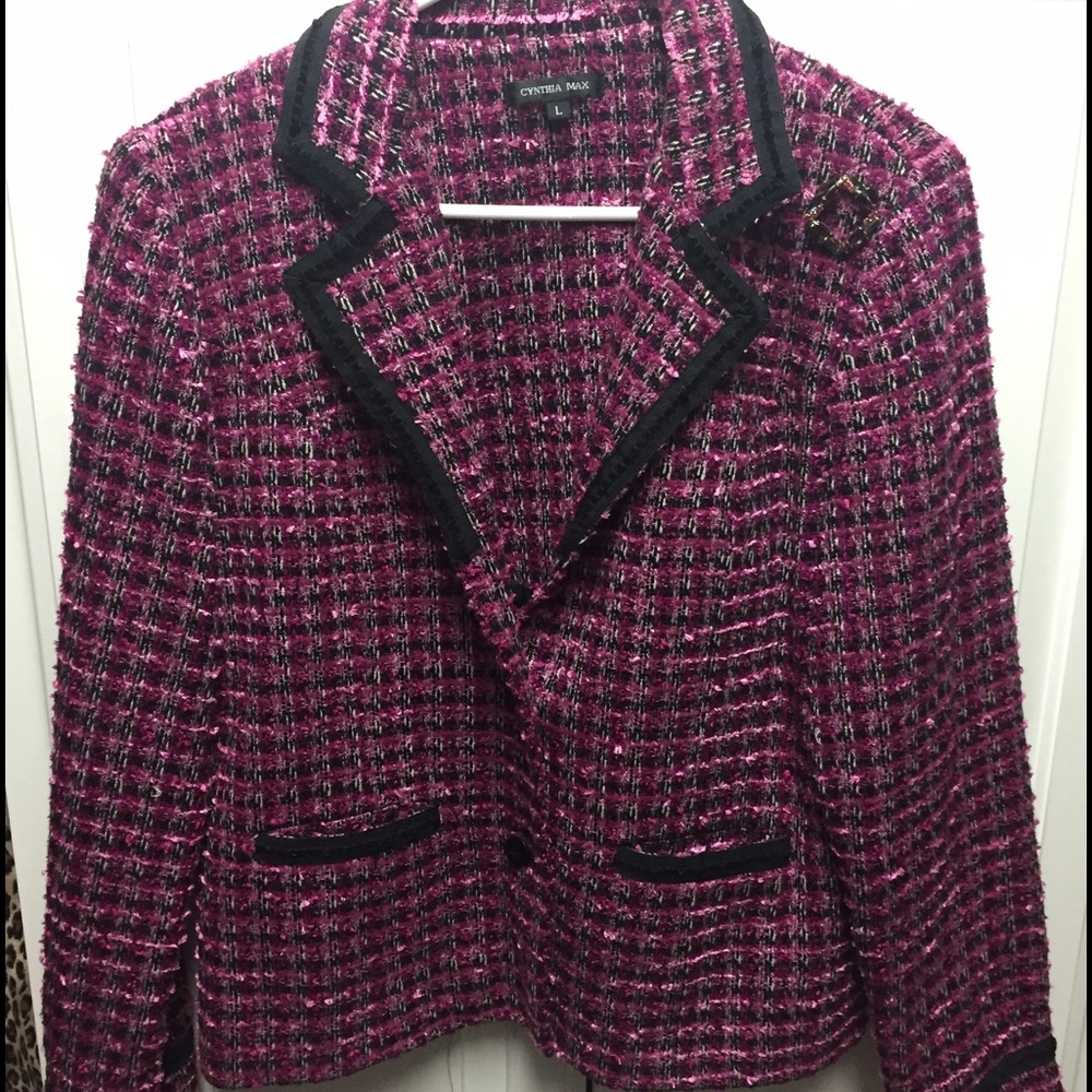 Hot pink woven, lined blazer by Cynthia Max