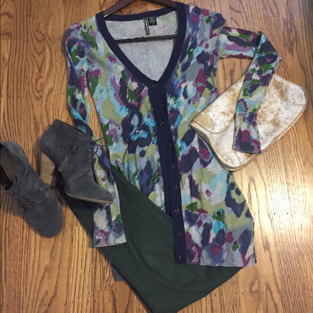 Beautiful Anthropologie size small cardigan