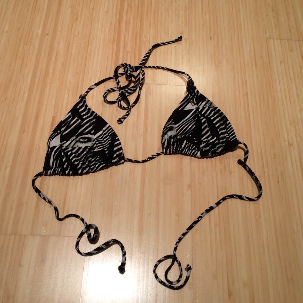 Volcom bikini top