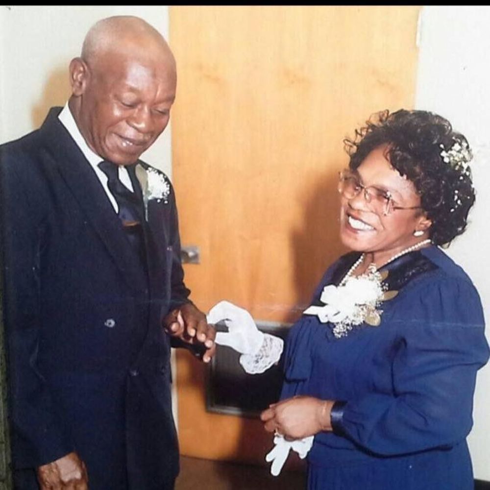 Meet your Posher, Akeem