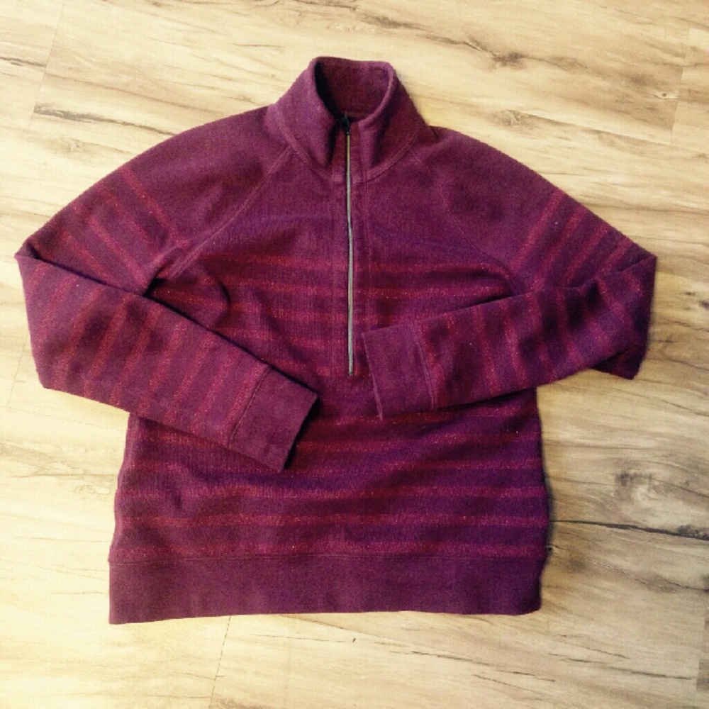 Merlot TB pullover